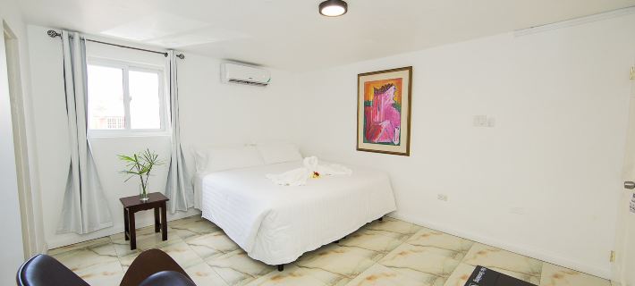Pulse Rooms at Trafalgar Hotels in Kingston