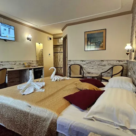 Hotel Korona Wellness, Rendezvény és Borszálloda