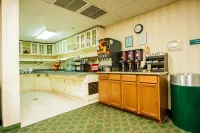 Greystone Inn & Suites - Family
