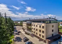 Viktoriya Plaza Hotel