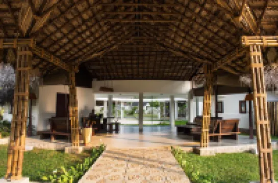 Xandari Pearl Beach Resort