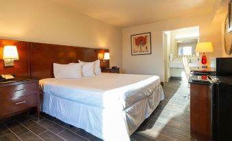 Magnuson Extended Stay and Suites Airport Hotel