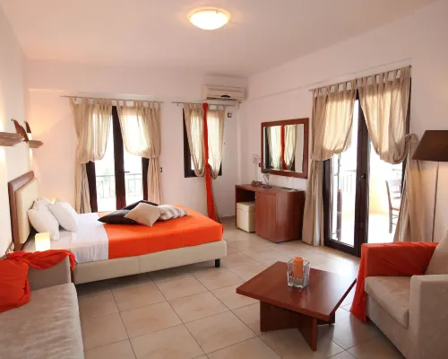 Berdoussis Hotel Hotels in Elafonisos