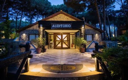 Carilo Village Apart Hotel & Spa