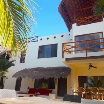 La Puerta Azul Beachfront - Adults Only