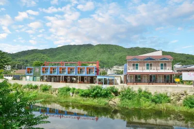 Samcheok Healingcamp Pension Hotels in Samcheok