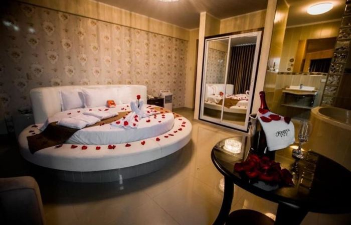 Joneya Hotel
