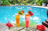 Sanctuary Rarotonga on the Beach (Adults Only) - С бассейном