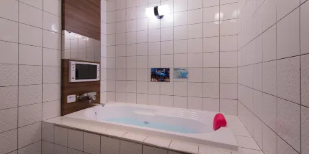 Restay Tina Grace (Adult Only)