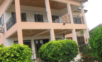 Ghouse Ideal for Friendsfamily and Corporate