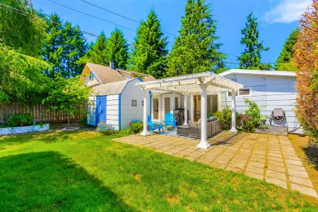 Bodur's Nest Whispering Garden