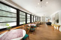 Hotel Bohemia - 2-Star