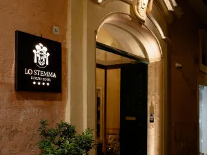 Lo Stemma Luxury Boutique Hotel