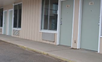 Laramie Valley Inn