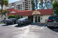 La Costa Beach Club - parking