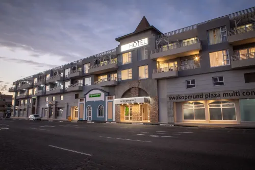 Swakopmund Plaza Hotel Hotel di Swakopmund