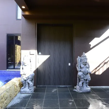 Balinese Onsen Ryokan Hakone Airu