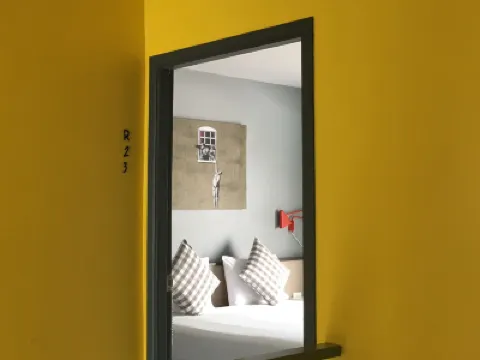 ฉลองซีบรีซ โรงแรมใกล้ฉลองเพียร์มีตติ้งพอยท์