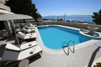Aparthotel Milenij - Beach