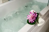 Fior di Loto Sweetness - Hot Tub