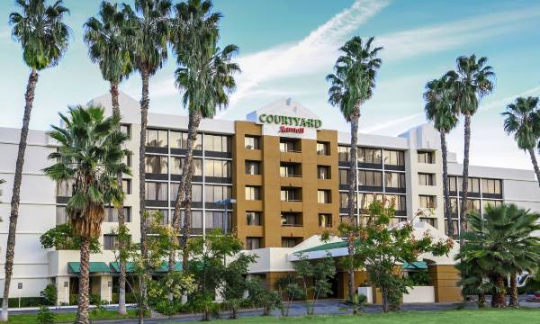 Courtyard Riverside UCR/Moreno Valley Area