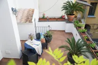 Hotel "Antica Repubblica" in centro storico a 100mt dal mare