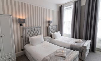 The Pier Hotel - Hizvo