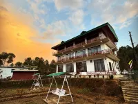 Lap of Himalayas Resort Hotels in Kausani