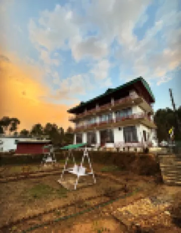 Lap of Himalayas Resort