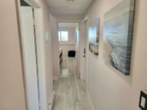 SUNSETS IN OCEAN BEACH PARK: 6 QUEEN BEDS W/ 1MIL DOLLAR VIEW OF ATLANTIC OCEAN!