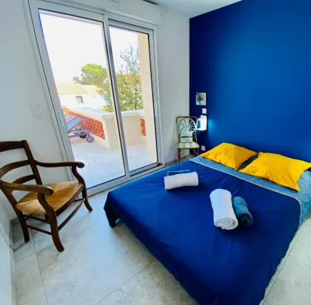 Leucate plage <br>house 100m from the beach sea view <br>8 people Отели рядом с достопримечательностью «Aqualand Port Leucate»