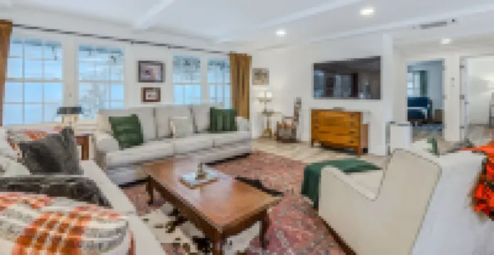 Expansive Nature Trails and Cozy Fireplace - Charming Serene Retreat