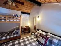Charming & Cozy 2BR Condo with AC & Loon Mtn Views Hotels near White Mountains