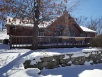 Hot Tub, Grill and Cozy Fireplace - Charming Log Cabin Retreat Hotels in Ridgedale