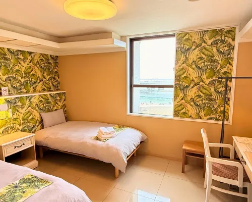 Hotel Gala Naha's Only Sandy Beach Front All Rooms Oceanview Hôtels à : Naha