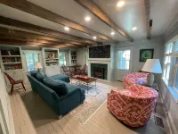 Charming Historic Cottage with Screened Porch - Quaint Coastal Retreat