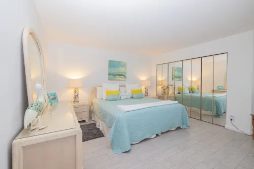 Luxurious Oceanfront Condo - Infinity Pool, Beach Access Hotels in Isle of Palms