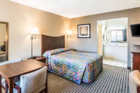 Rodeway Inn Regalodge