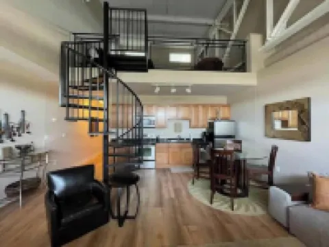 Top Floor Condo By the Water