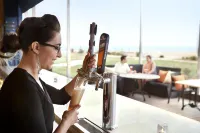 Hyatt House Virginia Beach/Oceanfront - bar
