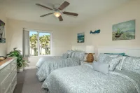 Oceanside Beach Condos - View biển