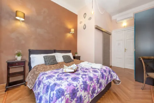 Sesto Suites Central