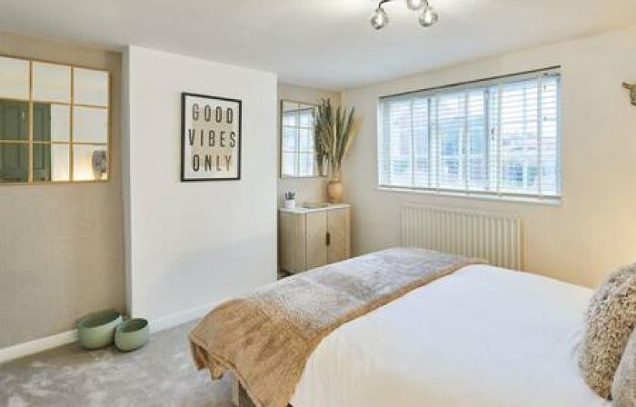 Host Stay Bentley Wynd