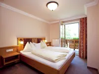 Apartment in Kleinarl Near Ski Slopes Hotels in Kleinarl