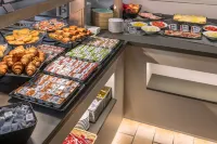 GHT 米拉特吉飯店 - 限成人 - 早餐