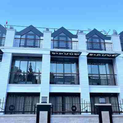 Miyas Luxury Hotel Hotel Exterior