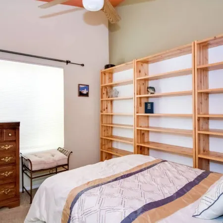 North Phoenix 6 Bedroom with Guest House & Pool!