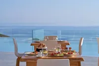 Avaton Folegandros
