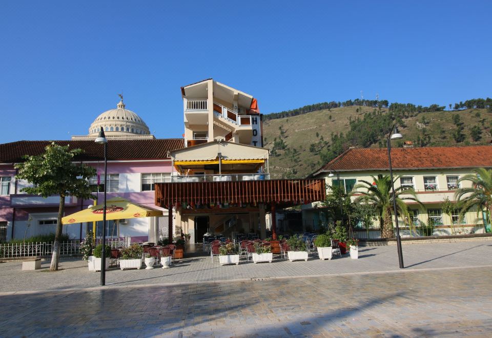 hotel overview picture