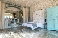 Calilo Hotels in Ios